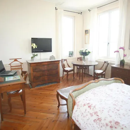 Alojamento de Acomodação e Pequeno-almoço D'hotes Autour De La Rose Honfleur