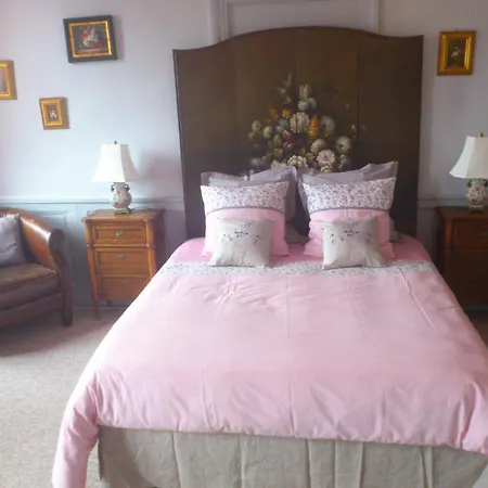 Bed & Breakfast D'hotes Autour De La Rose 4*